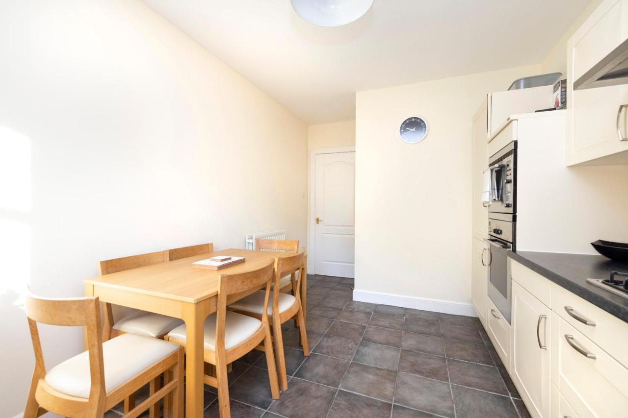 Joivy Modern Flat With Free Parking Apartment Edinburgh Ngoại thất bức ảnh