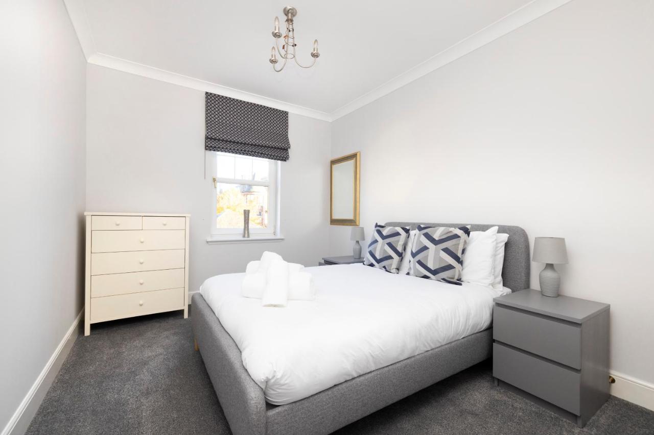 Joivy Modern Flat With Free Parking Apartment Edinburgh Ngoại thất bức ảnh